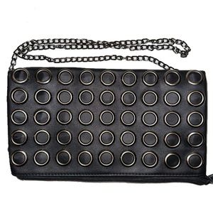 Large Black/Silver Ring Clutch